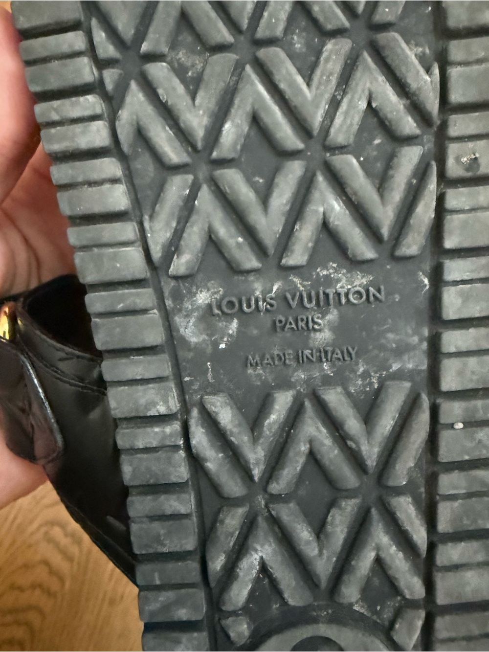 LV Bom Dia flat comfort mules - Picture 4 of 5
